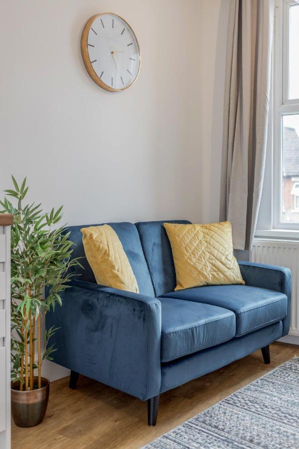 Modern Cosy London Flat By Damask Homes Ίλφορντ Εξωτερικό φωτογραφία